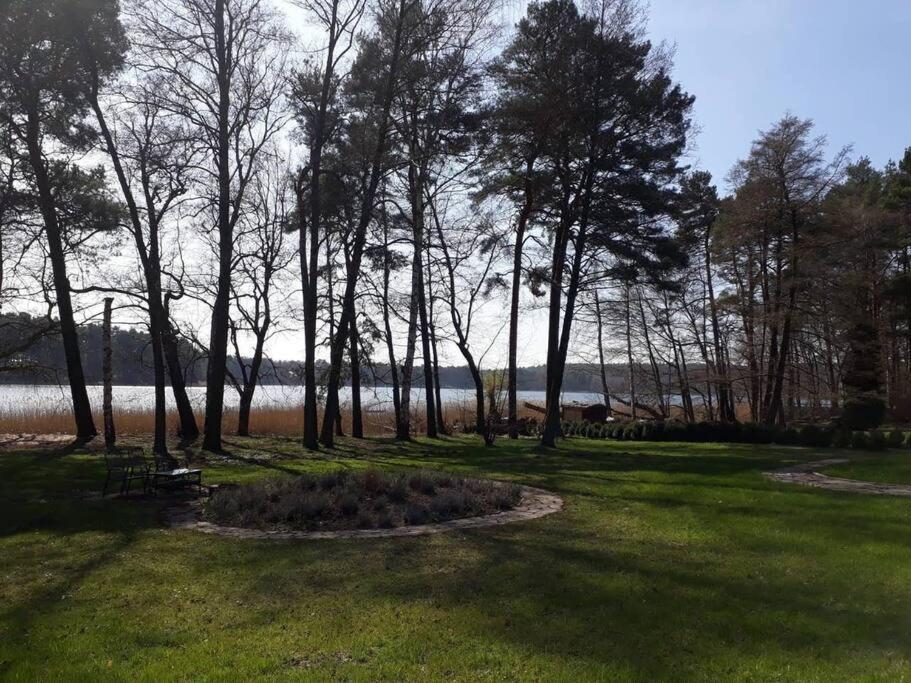 Penthouse Bernd Im Waldschloesschen Direkt Am See Wendisch Rietz Eksteriør bilde