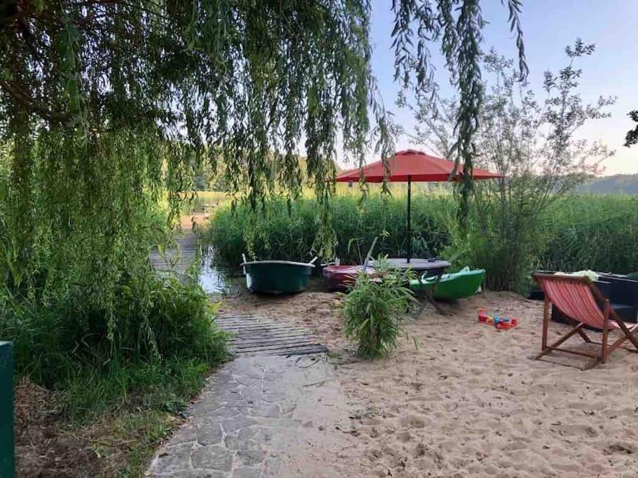 Penthouse Bernd Im Waldschloesschen Direkt Am See Wendisch Rietz Eksteriør bilde